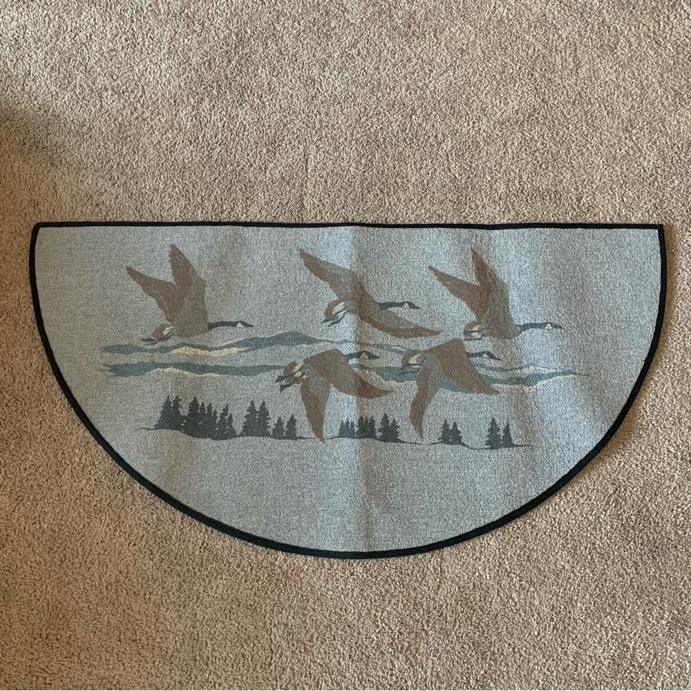 Vintage large gray flying geese bird nature decorative half moon door mat rug